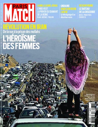 Paris Match N° 3837