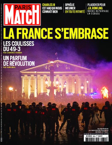 Paris Match N° 3855